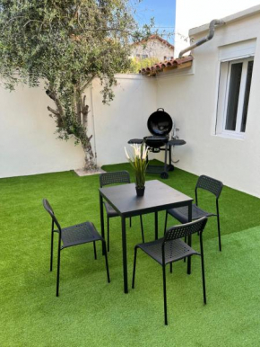Les jardins marseillais 1- appartement 4 personnes - plages calanques- stade vélodrome - hôpital la Timone